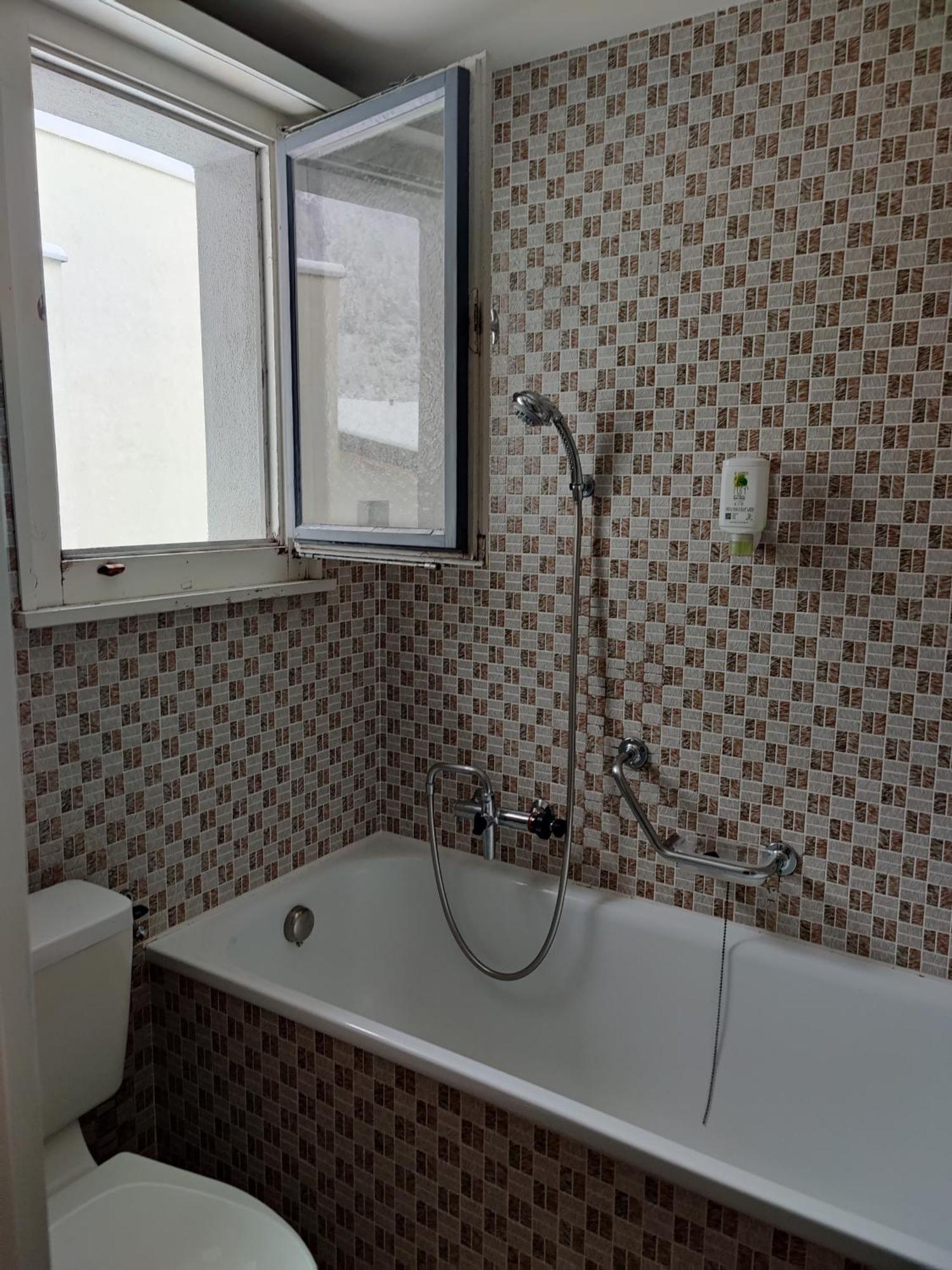 Hotel Rebstock Meiringen Luaran gambar