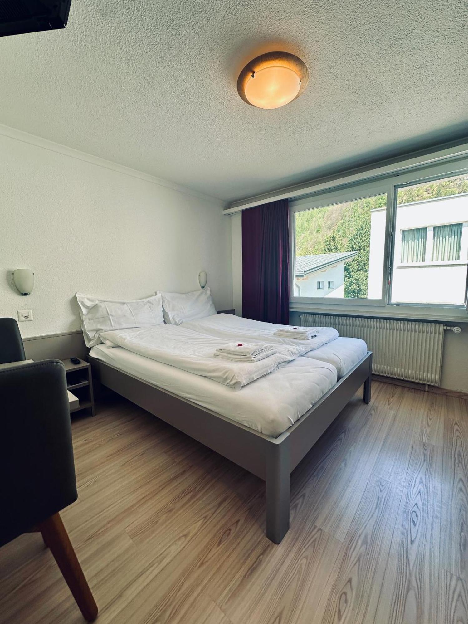 Hotel Rebstock Meiringen Luaran gambar