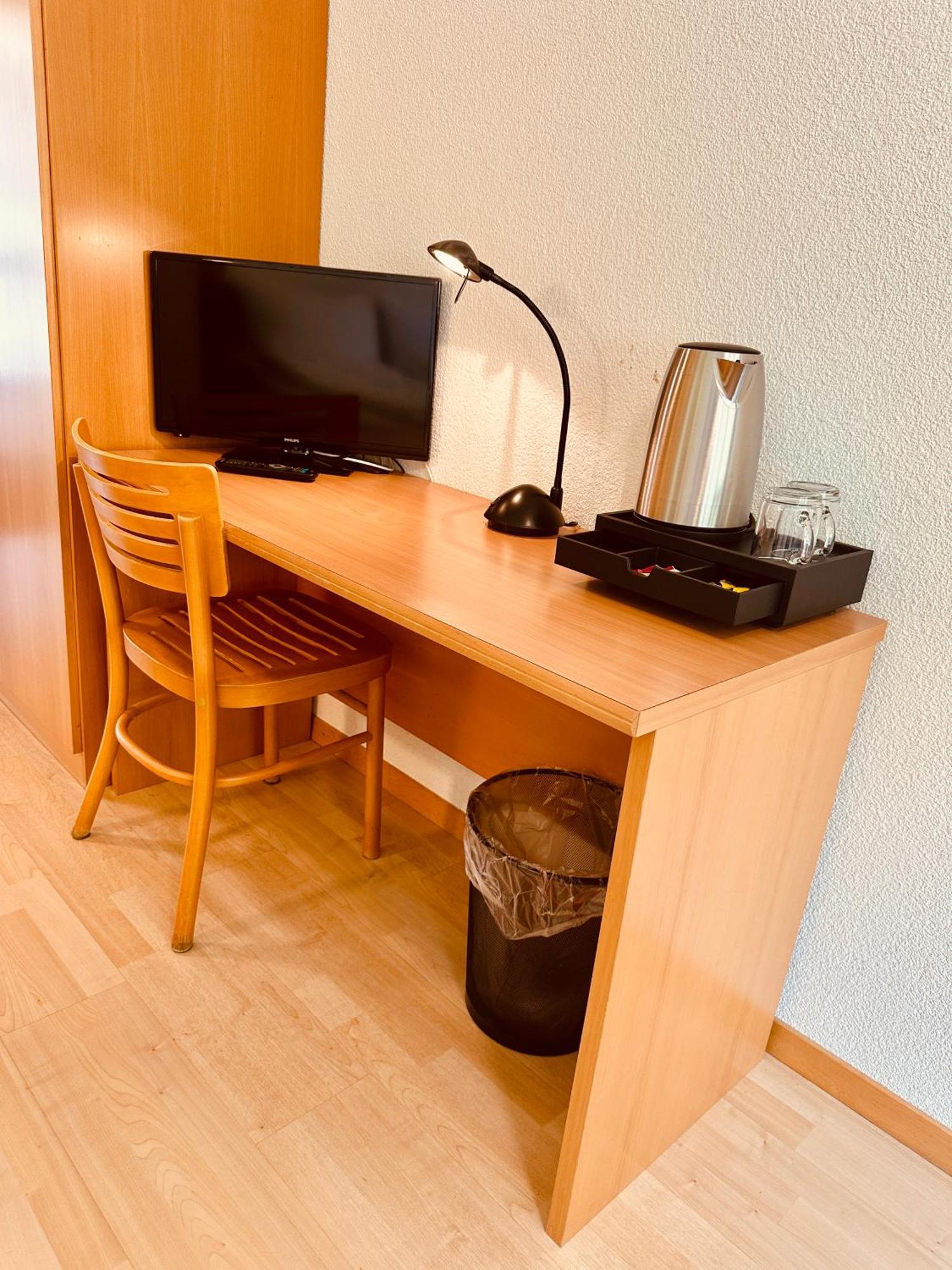 Hotel Rebstock Meiringen Luaran gambar