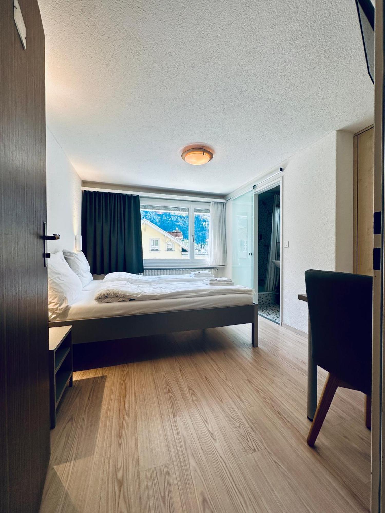 Hotel Rebstock Meiringen Luaran gambar