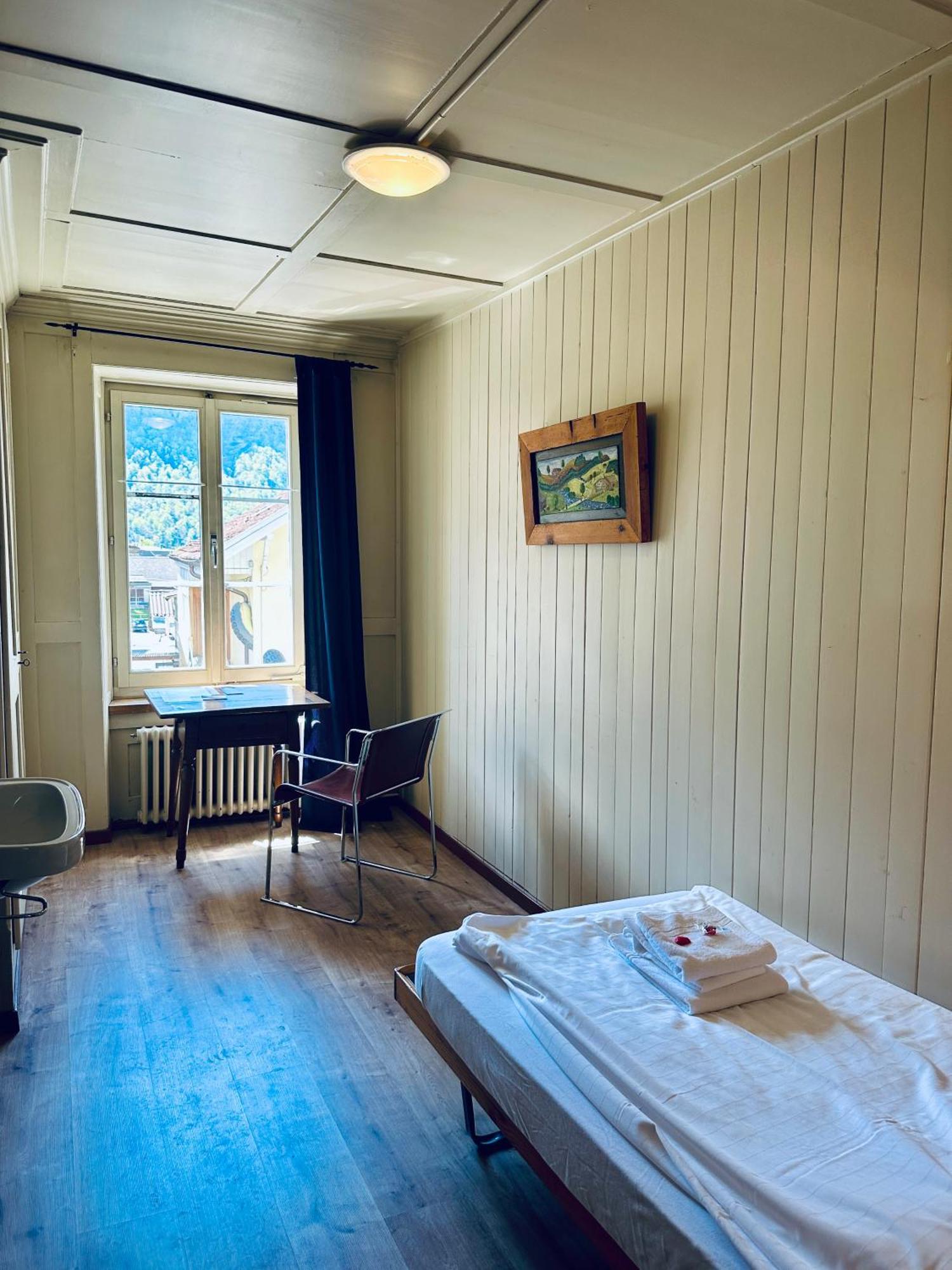 Hotel Rebstock Meiringen Luaran gambar